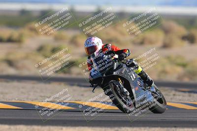 media/Nov-06-2023-Moto Forza (Mon) [[ce023d0744]]/3-Intermediate Group/Session 5 (Turn 4)/